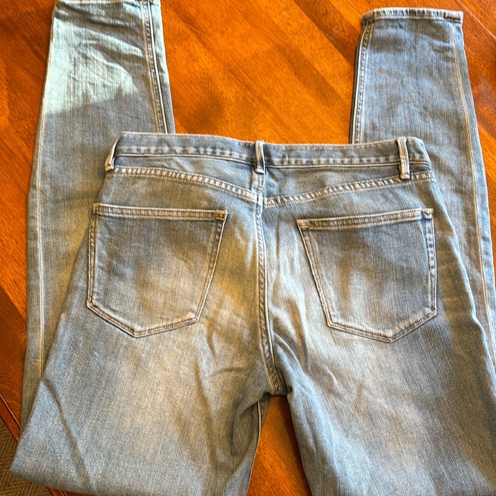 Madewell - skinny skinny. Non distressed